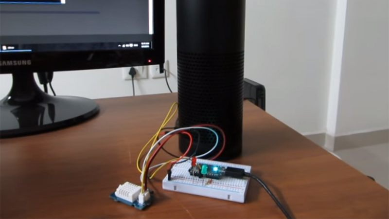 Illustration for article titled 11 DIY Projects to Turn Your House Into a Smart Home